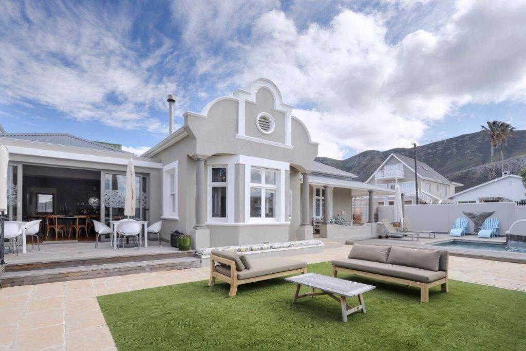 Onrus House